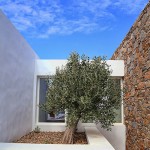 revista axxis casas 7 Villa Diantha una casa de verano en las rocas que colindan con el mar griego