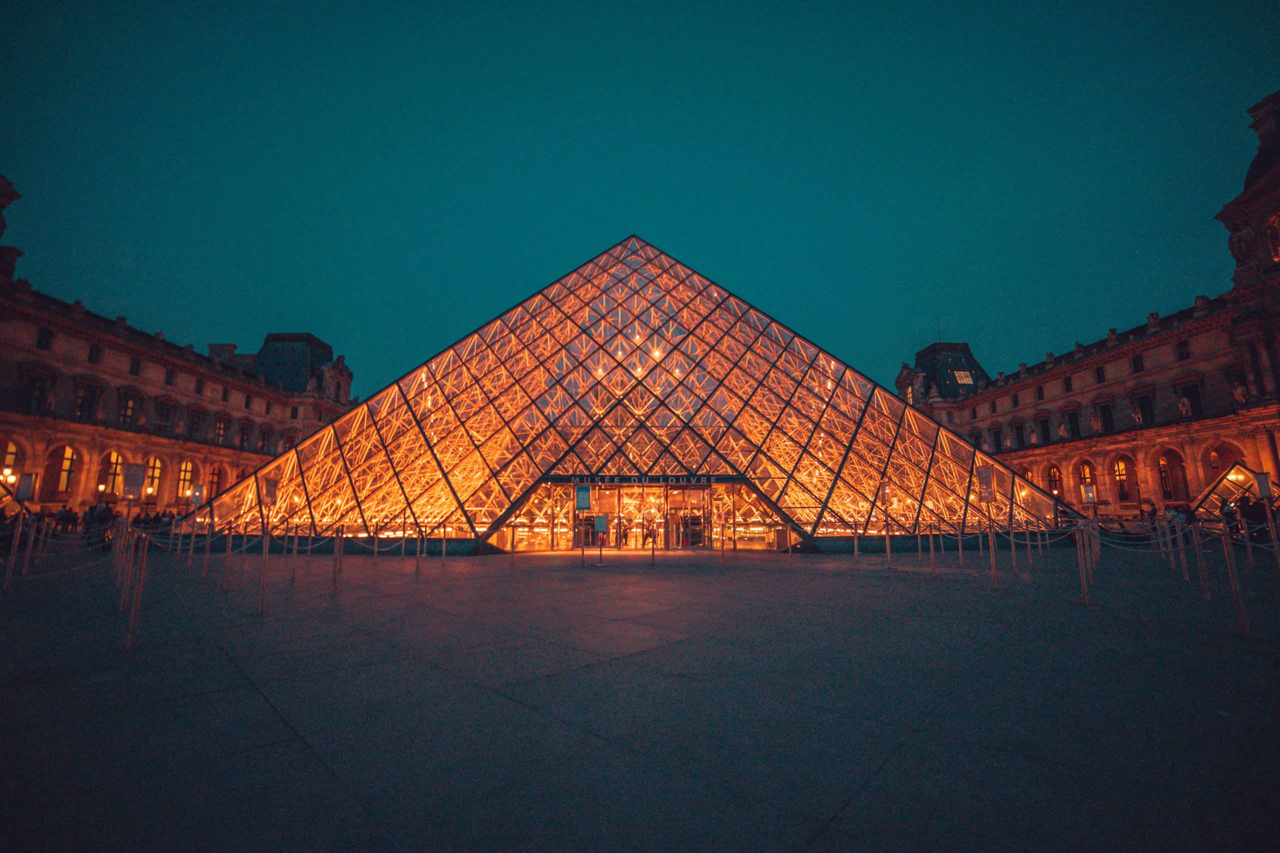 El vidrio: el lenguaje de luz en la arquitectura contemporánea en el mundo