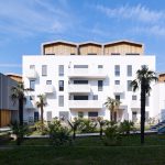pietri architectes revista axxis 12 Madera y Zinc: dos materiales naturales que al juntarse crean una mezcla arquitectónica perfecta