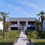 pietri architectes revista axxis 13 Madera y Zinc: dos materiales naturales que al juntarse crean una mezcla arquitectónica perfecta