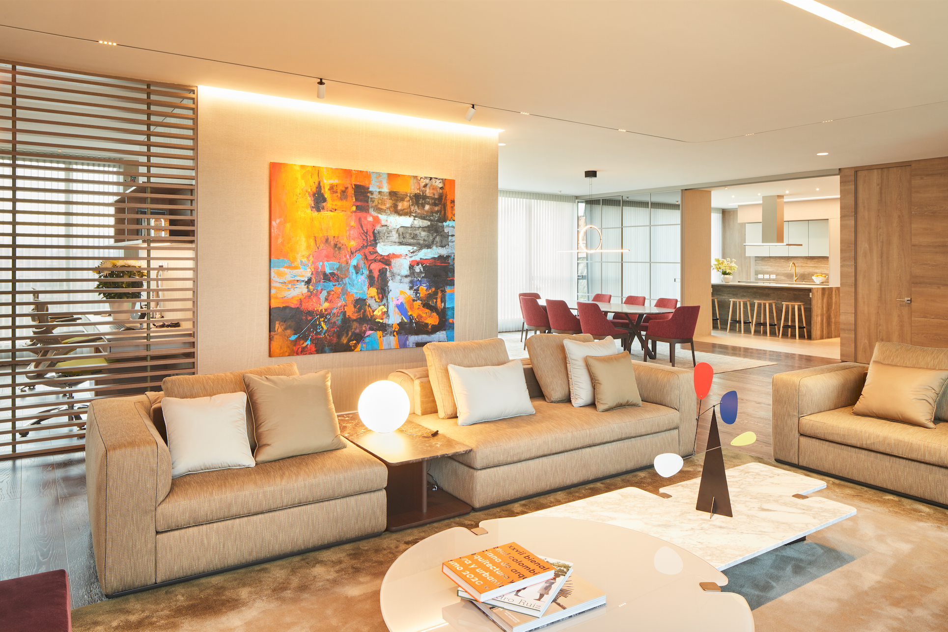 Un acogedor apartamento bogotano que se integra con el entorno diseñado por David Restrepo