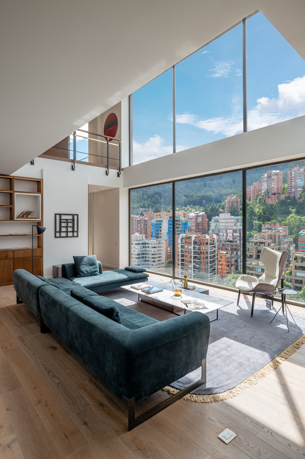 Un sorprendente penthouse con vista 360 grados sobre Bogotá