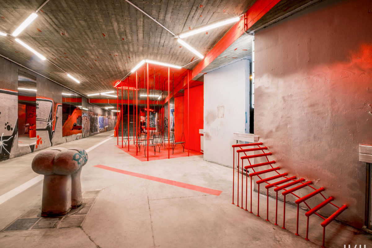 Estación de metro abandonada se convierte en un atractivo ‘skatepark’