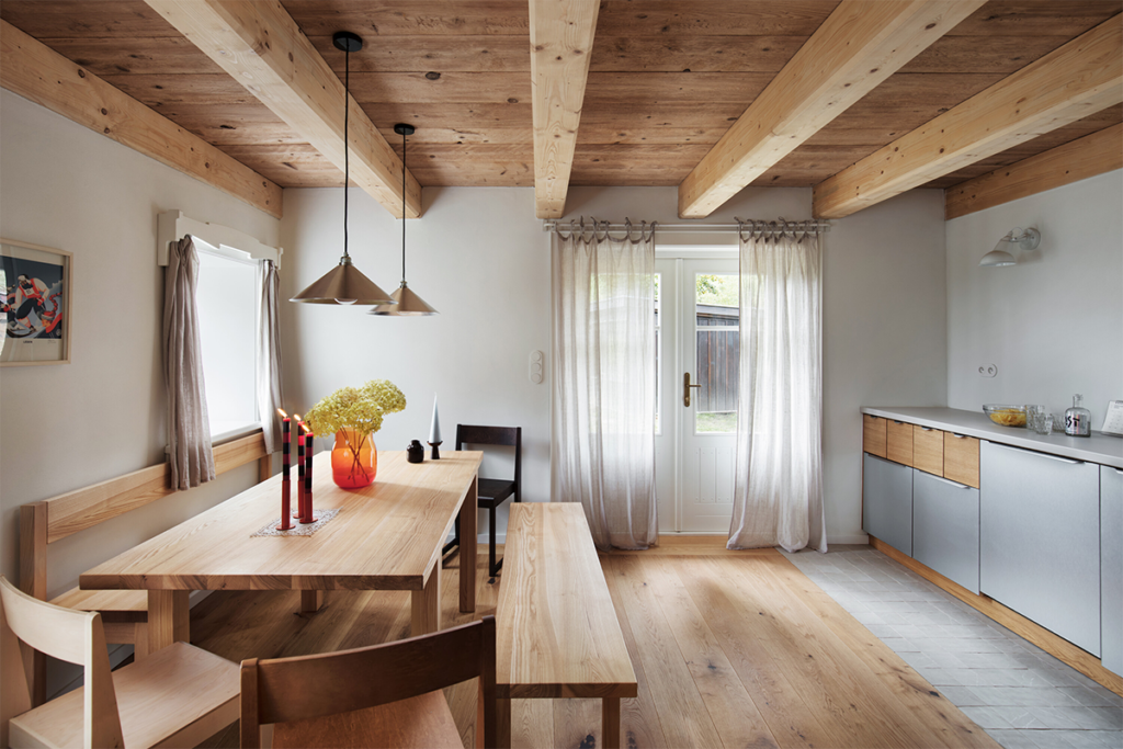 Esta cabaña es un refugio para abrazar la naturaleza en cualquier época del año 5 Cabana two sisters kubicek studio 7 Esta cabaña es un refugio para abrazar la naturaleza en cualquier época del año