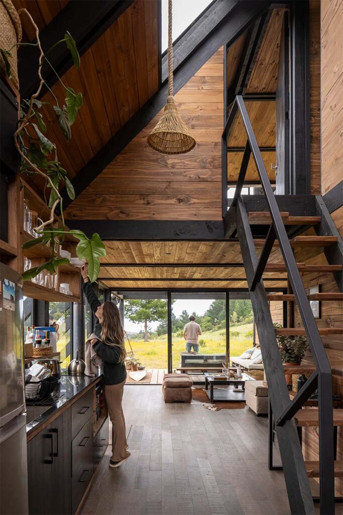 Cabana Gonzalo Rufin Arquitectos Felipe Toro 2 Esta vanguardista cabaña en Chile reinventa el concepto de refugio