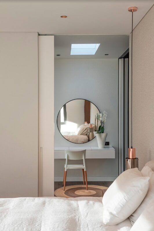 Una casa en la calera, diseñada para mezclarse con su entorno natural Una casa en la calera, diseñada para mezclarse con su entorno natural