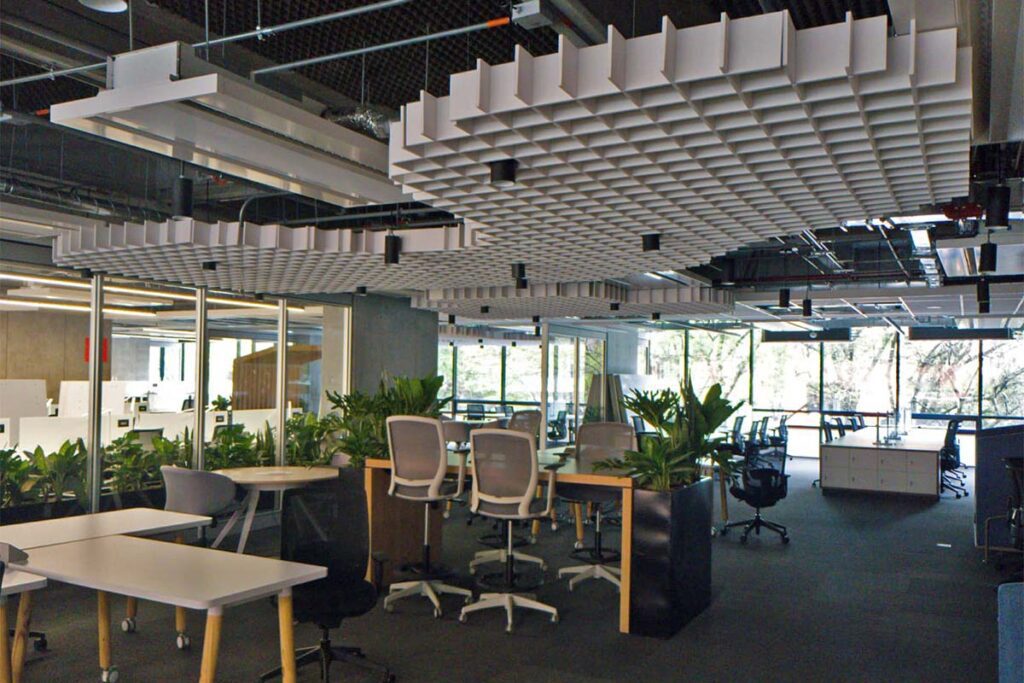 Acústica perfecta: tecnología y diseño que eleva los espacios