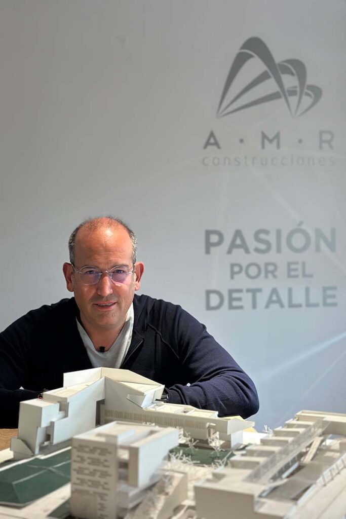 Arquitectura y diseño edificio de policía metropolitana de bogotá