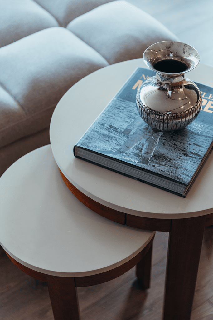 Un apartamento en los cerros orientales con una arquitectura dispuesta a la serenidad 