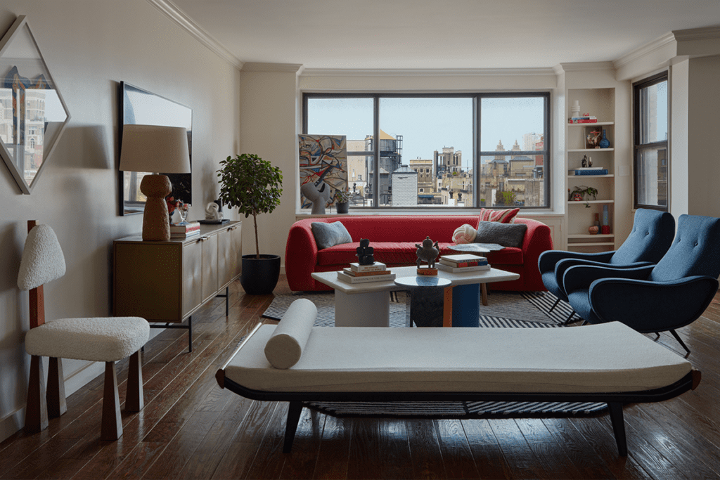 Herencia y color: el diálogo sutil de la renovación de un apartamento en nueva york