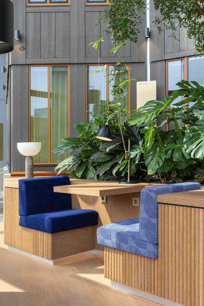 El diseño de este atrio es un equilibrio entre historia y modernidad