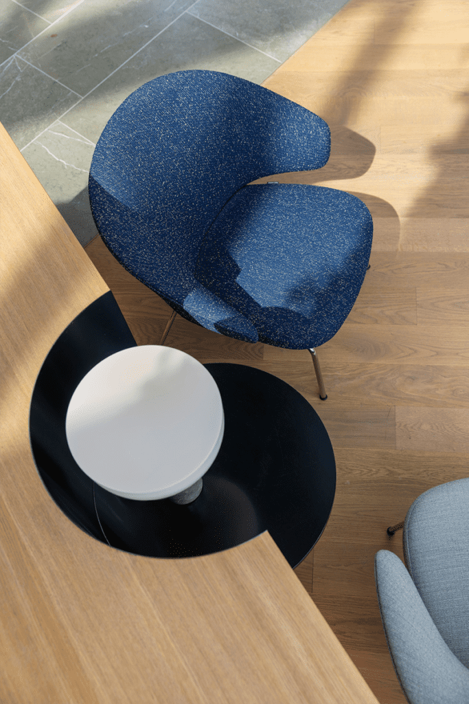 El diseño de este atrio es un equilibrio entre historia y modernidad