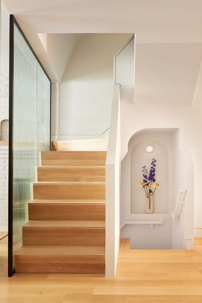 Barker Architecture Office Apto 3 Bosque, mar y cielo inspiran la decoración de este apartamento cerca al Central Park