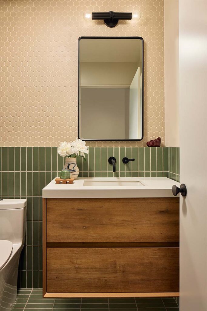 Bosque, mar y cielo inspiran la decoración de este apartamento cerca al central park Diseño interior apartamento