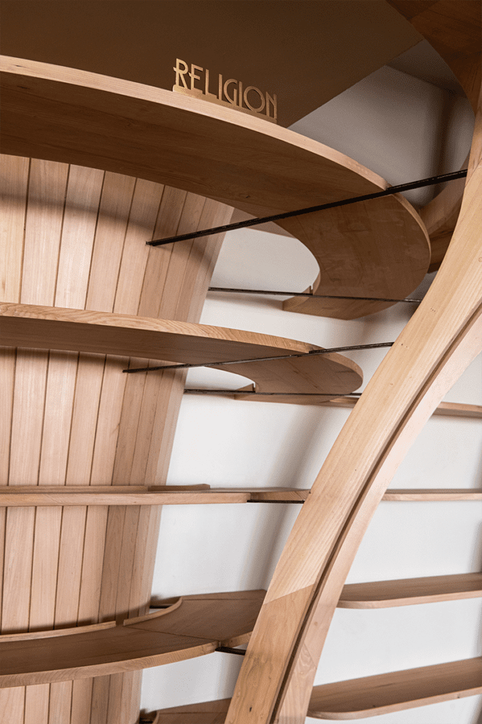 Esta biblioteca es un centro dinámico de aprendizaje y compromiso comunitario Esta biblioteca es un centro dinámico de aprendizaje y compromiso comunitario