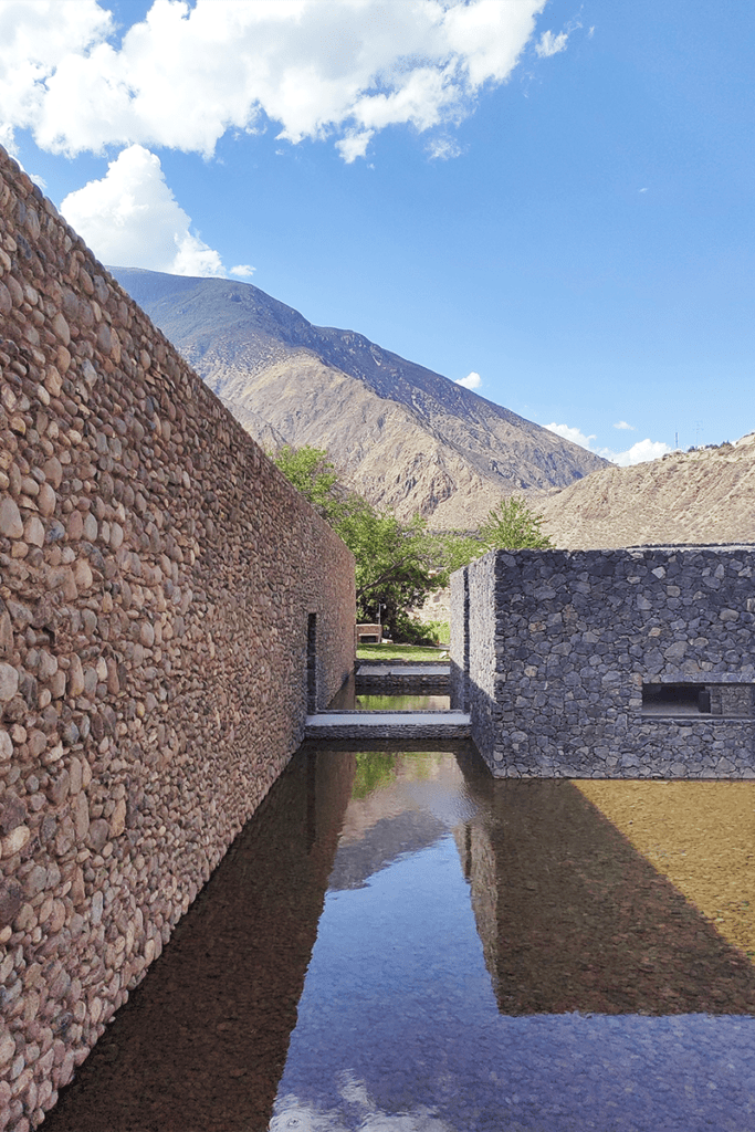 La arquitectura de esta bodega une a las personas con la naturaleza