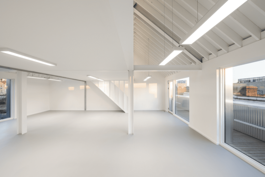 Bradbury works, un edificio en londres ejemplo del reciclaje arquitectónico.