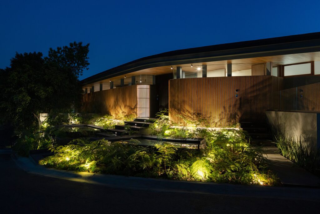 ‘casa escondida’, una vivienda en méxico que lo tiene todo