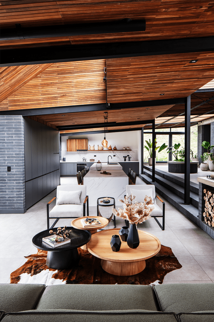 Cuatro casas en colombia con enfoques sostenibles 