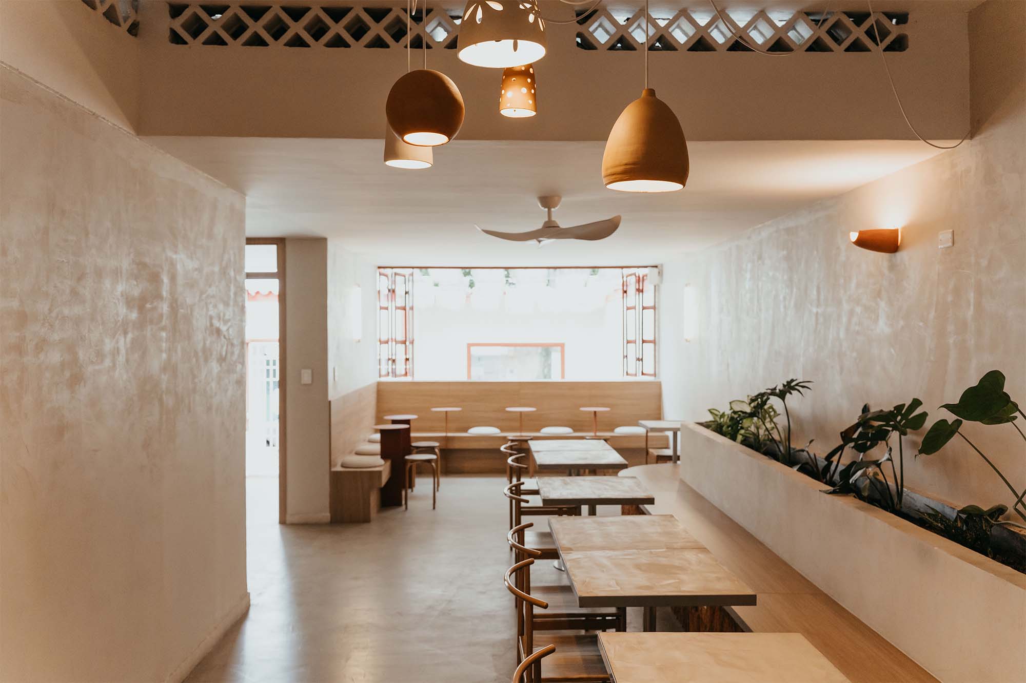Un café en Bucaramanga que apuesta por la permanencia y la honestidad material 1 Un café en Bucaramanga que apuesta por la permanencia y la honestidad material