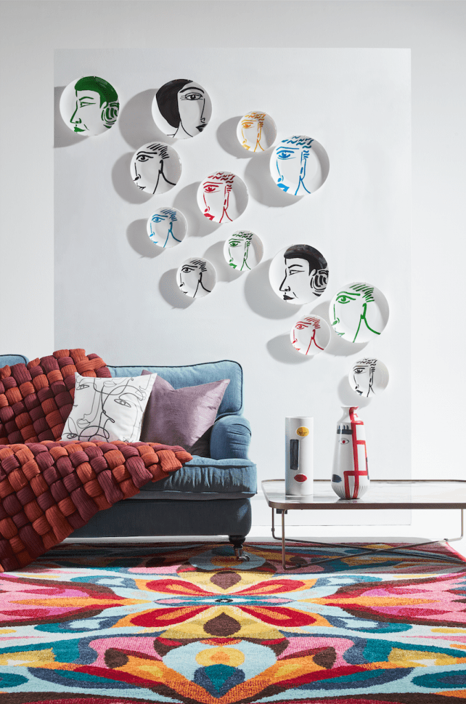 Dibujos e ilustraciones se imponen este año para decorar cada uno de los espacios