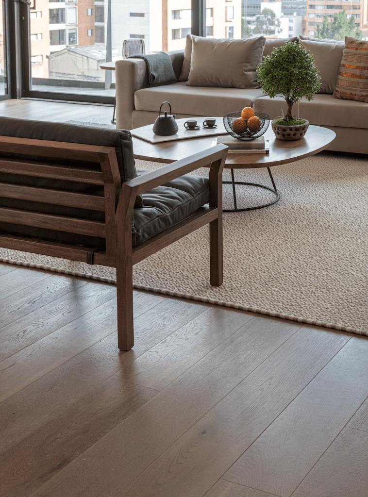 Los pisos de madera tienen el poder de transformar y darle vida al hogar