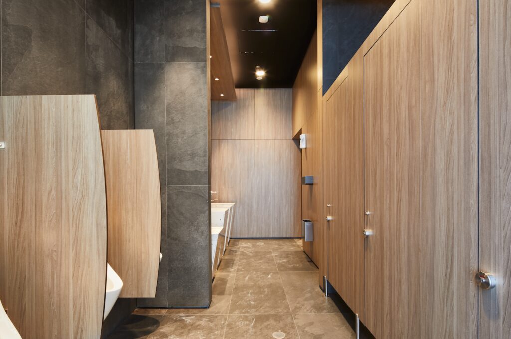 Este centro comercial en bogotá tiene baños de ensueño