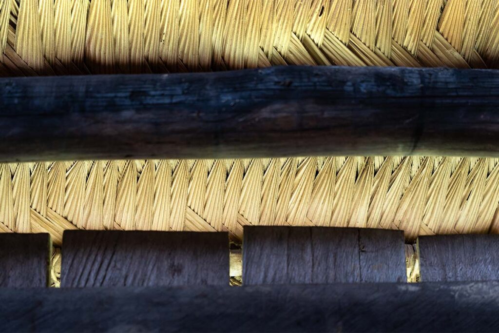 Tejer sentimientos: la maloca andoque como refugio de la memoria en caquetá