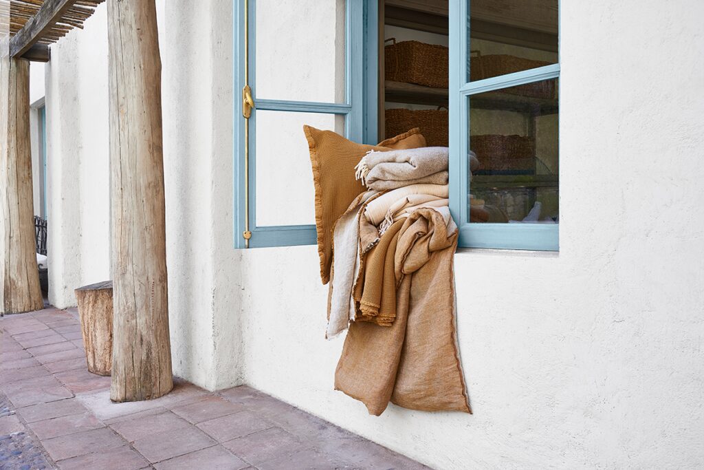 Decorar para la vida: objetos de diseño que armonizan la casa