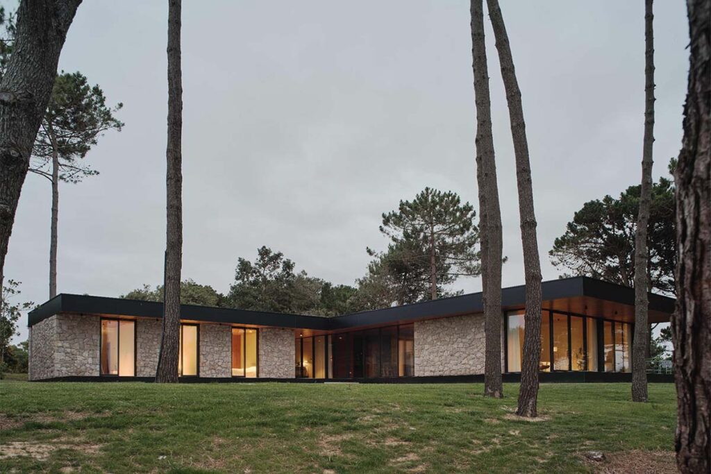 Esta casa parece vieja, pero es nueva: arquitectura que respeta la tradición Esta casa parece vieja, pero es nueva: arquitectura que respeta la tradición