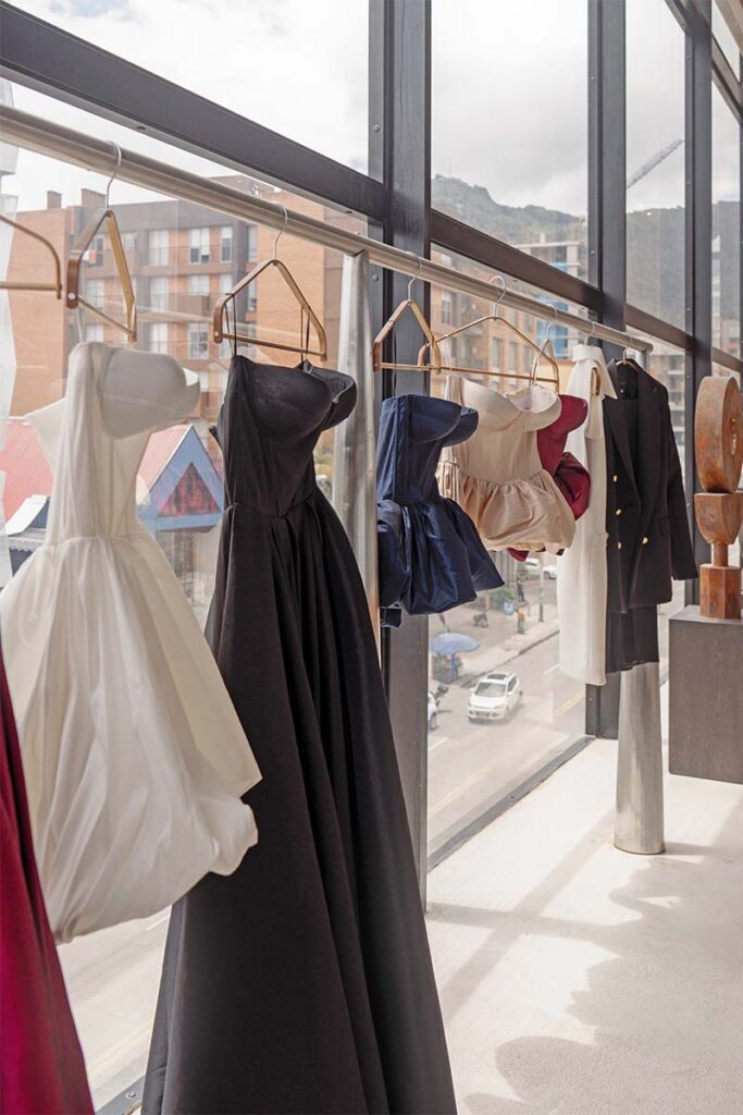 Casa ouart: una tienda con treinta marcas que celebran el diseño, la moda y el arte