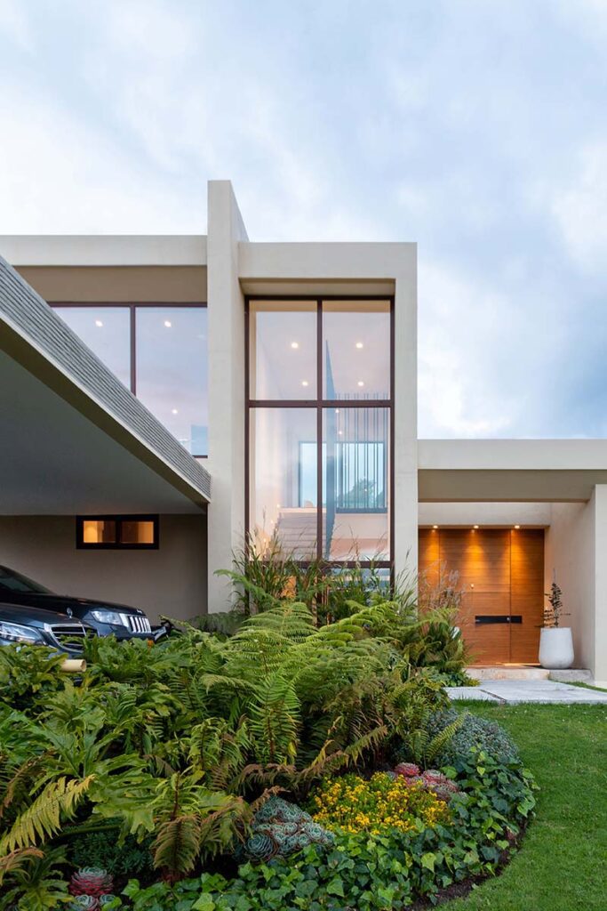 El diseño de esta casa en la calera es confortable y equilibrado El diseño de esta casa en la calera es confortable y equilibrado