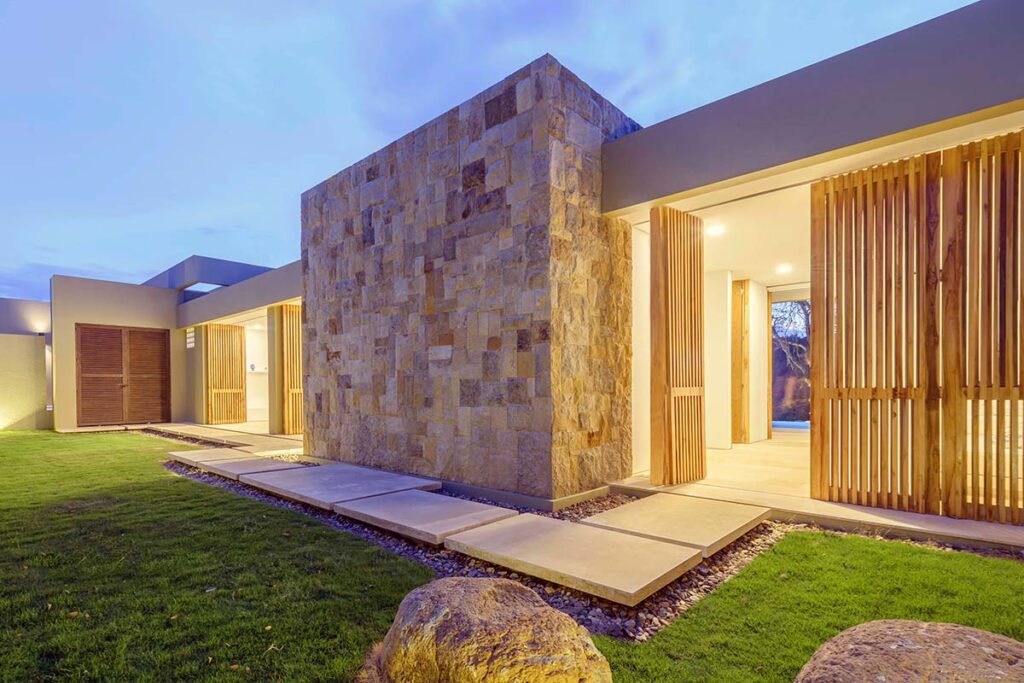 Minimalismo tropical en esta casa ubicada en anapoima