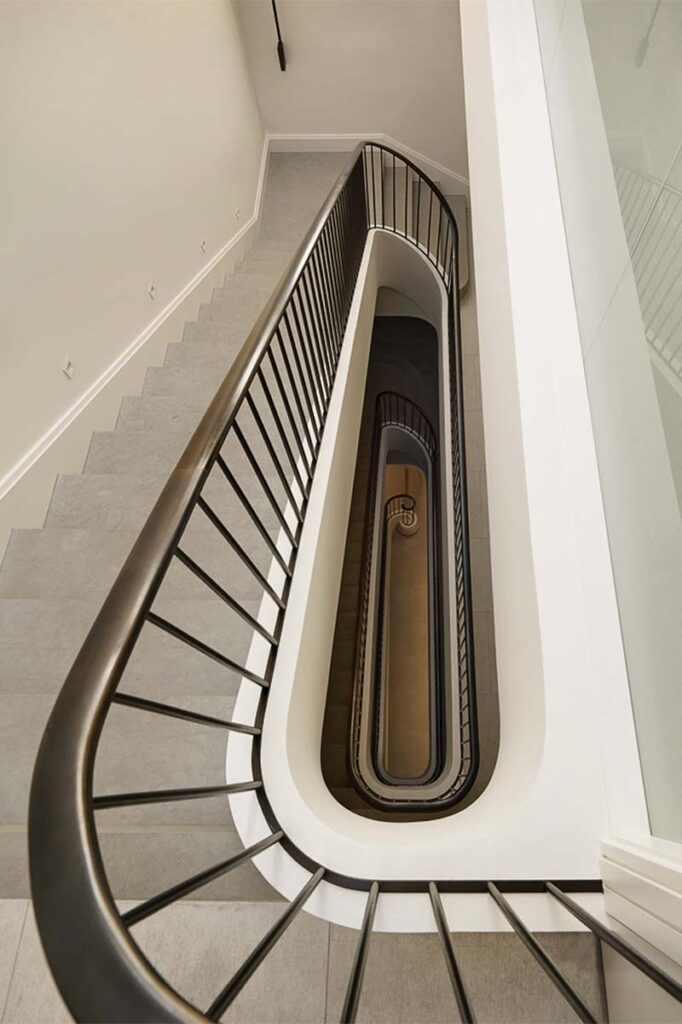 ¿cómo restaurar una casa victoriana? Un ejemplo que mezcla fluidez y modernidad