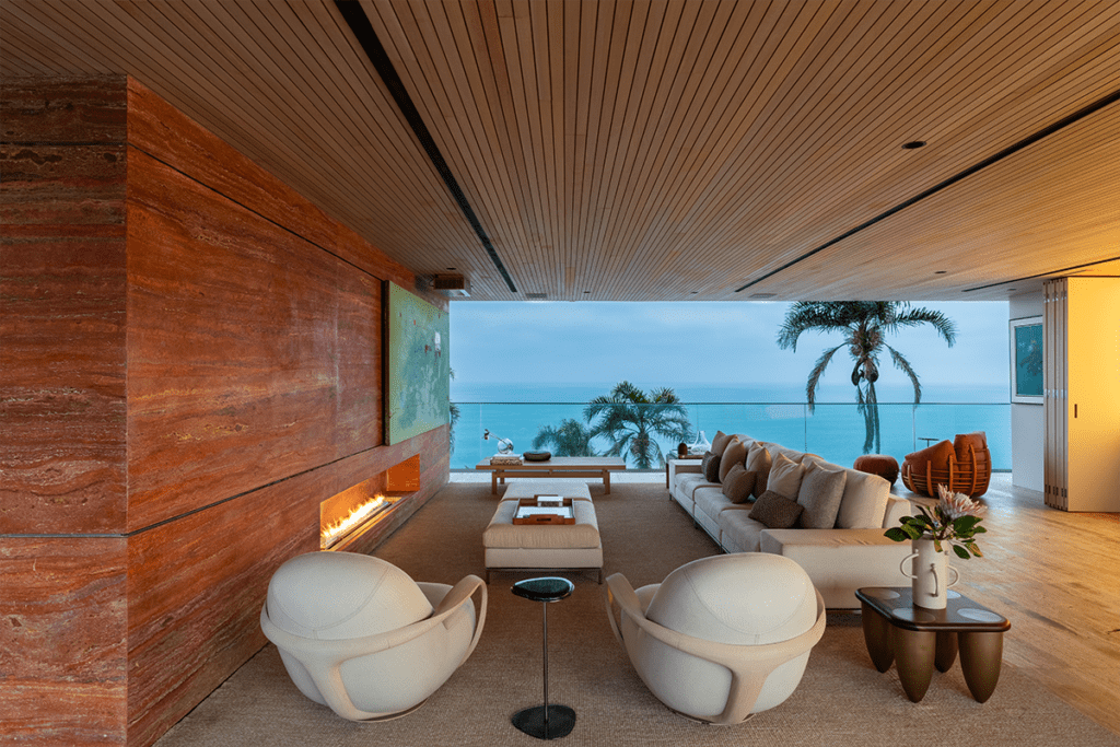 Esta casa escondida es una oda a la ligereza y la sofisticación