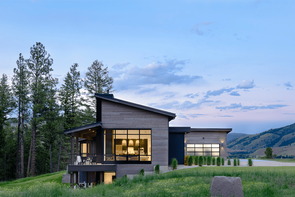 Una casa escondida en ee. Uu. , con espacios suficientes para vivir en confort