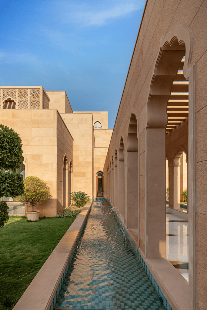 Una casa en la india con un diseño que la convierte en una joya arquitectónica Una casa en la india con un diseño que la convierte en una joya arquitectónica