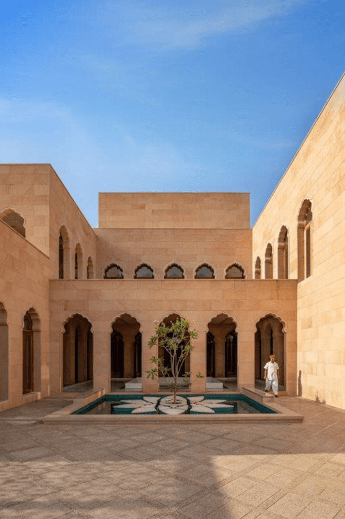 Una casa en la india con un diseño que la convierte en una joya arquitectónica Una casa en la india con un diseño que la convierte en una joya arquitectónica