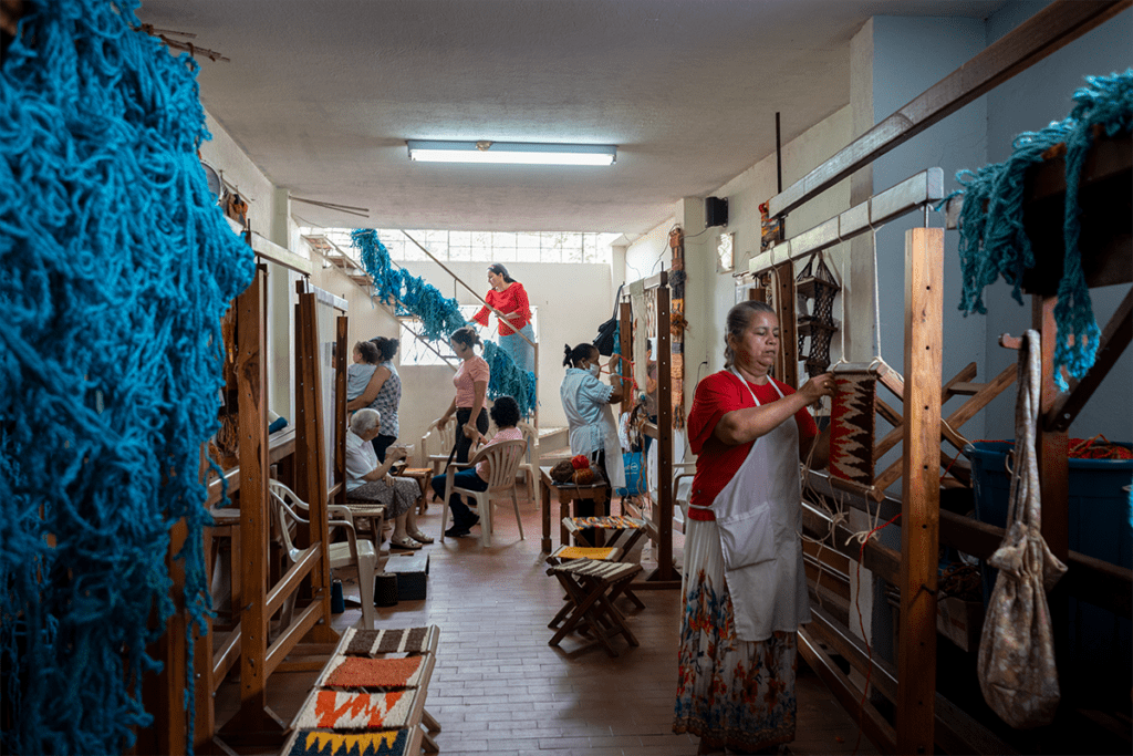 Cinco historias de arquitectura y diseño para la paz Cinco historias de arquitectura y diseño para la paz