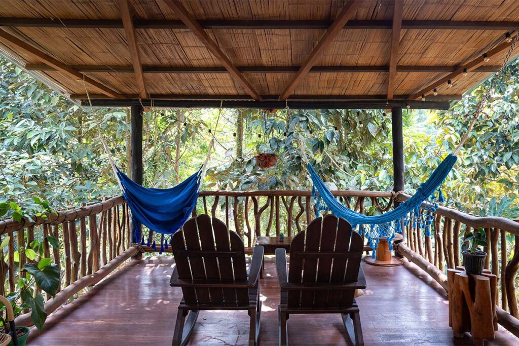 Un hospedaje indígena en el putumayo con una arquitectura inspirada en lo ancestral