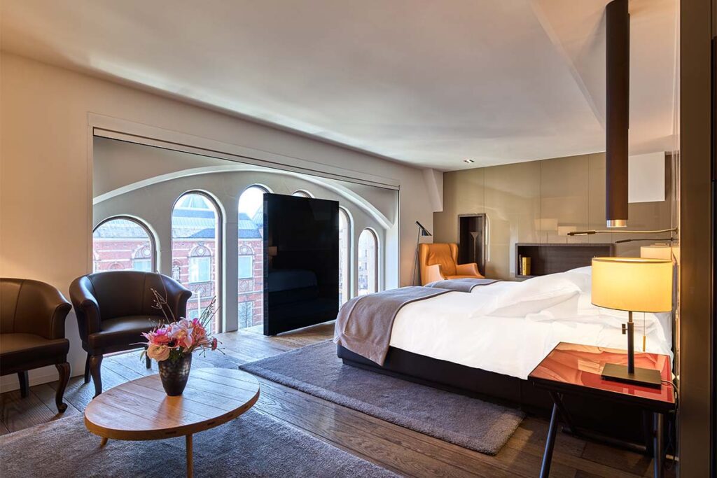 Arquitectura neogótica: este es el hotel más elegante de ámsterdam