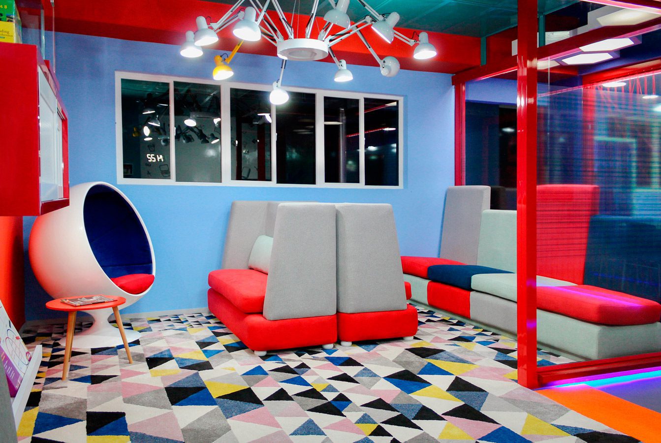 Este colegio rompe el molde Este colegio rompe el molde