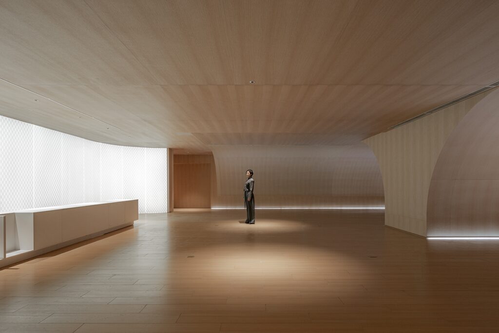 Deep time palace, un edificio en el que el concreto va más allá de lo estructural