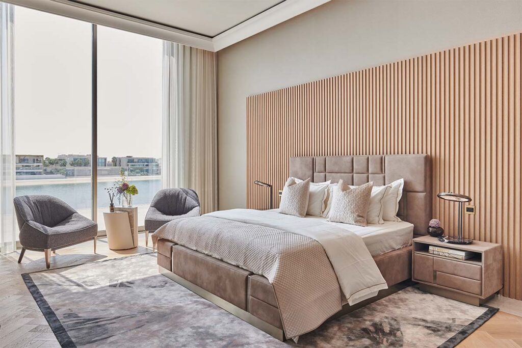 El silencio y la luz son los protagonistas de esta casa de lujo en dubái El silencio y la luz son los protagonistas de esta casa de lujo en dubái