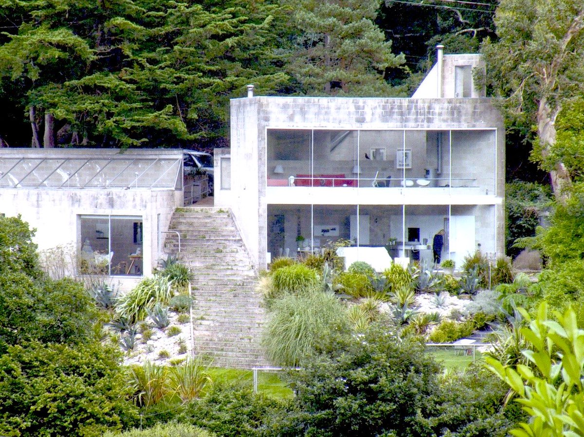 AGUA arquitectura på Twitter: "Creek Vean #Cornwall Team 4 (richard rogers,  norman & wendy foster) 1966 #100x100MasterHouses https://t.co/Ir5J0XFB5G" /  Twitter