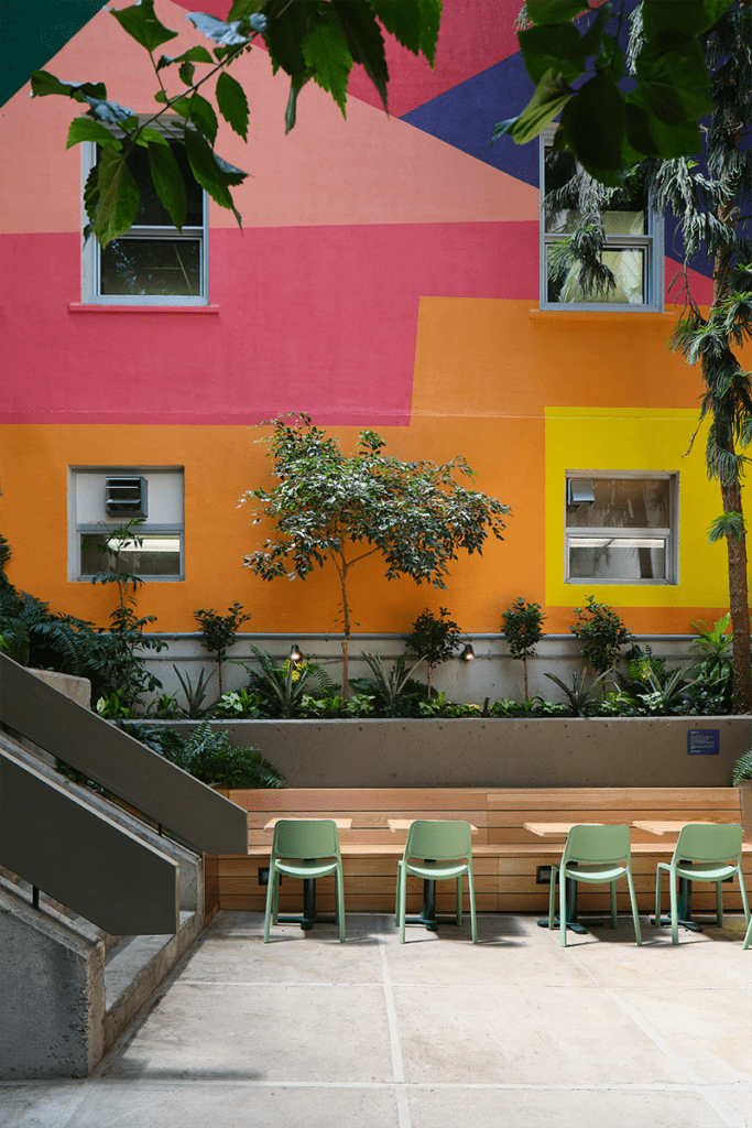 Este jardín es una joya única en el corazón de una universidad en canadá