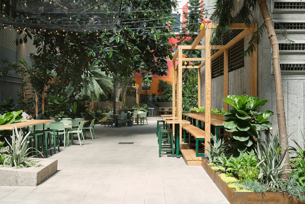 Este jardín es una joya única en el corazón de una universidad en canadá