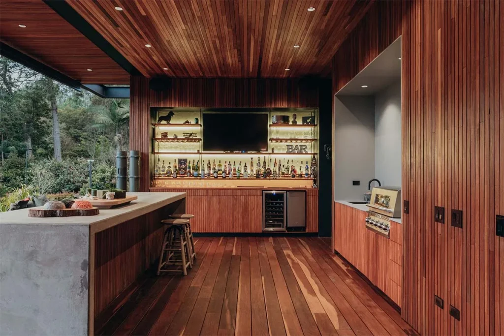 La quietud del paisaje se posa en esta casa antioqueña