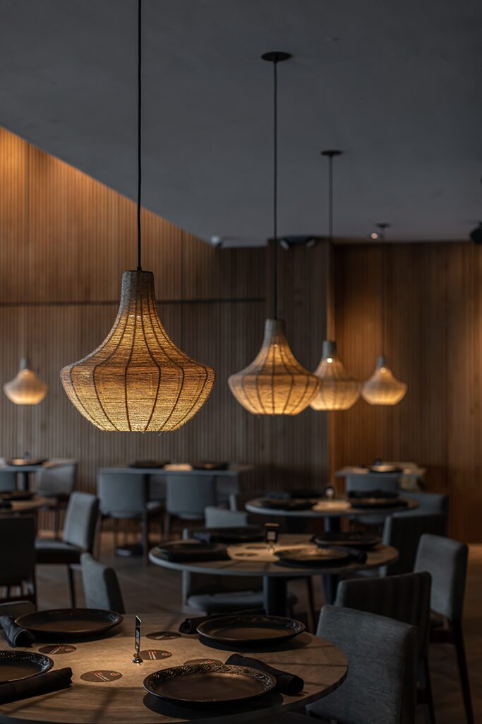 La tradición indígena se mezcla con el diseño contemporáneo de estas lámparas