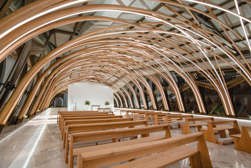 La arquitectura contemporánea de la capilla hacienda las marías, en villavicencio, meta